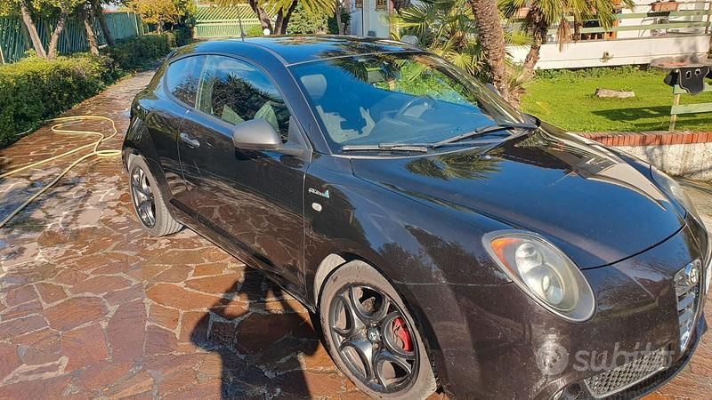 Nero Usata 2016 Alfa Romeo MiTo Due volumi | 6100 € (Buon prezzo) - Immagine 1/4