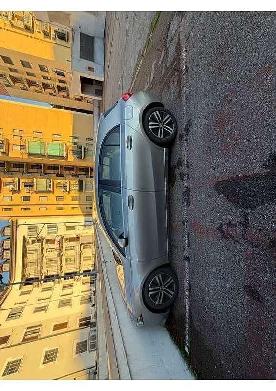 Usata Mercedes A180 Business 136 CV (100 kW) 2020 Argento Berlina