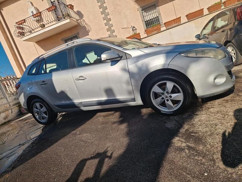 Brugt Renault Mégane GT Line GT-Line 110 HK (80 kW) 2011 Sølv Stationcar
