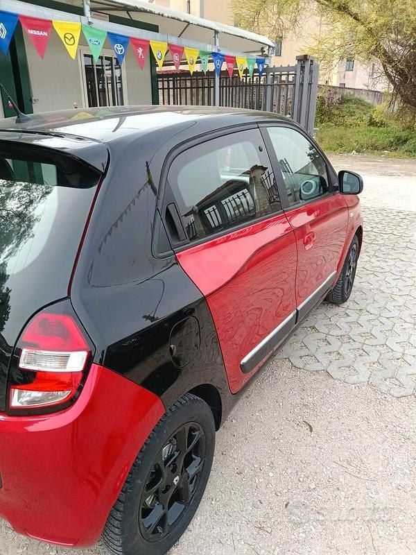 Usata Renault Twingo 90 CV (66 kW) 2016 Rosso Utilitaria