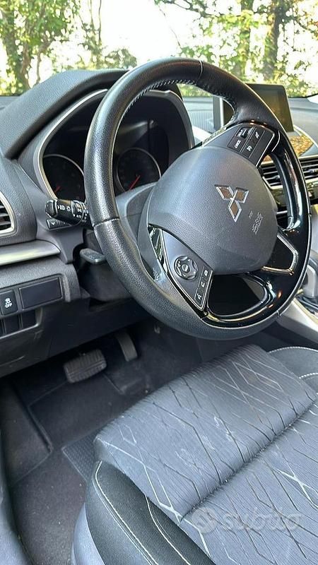 Usata Mitsubishi Eclipse Cross 163 CV (119 kW) 2019 Grigio SUV