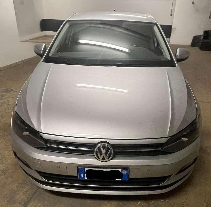 Usata VW Polo Comfortline 65 CV (47 kW) 2018 Grigio Berlina