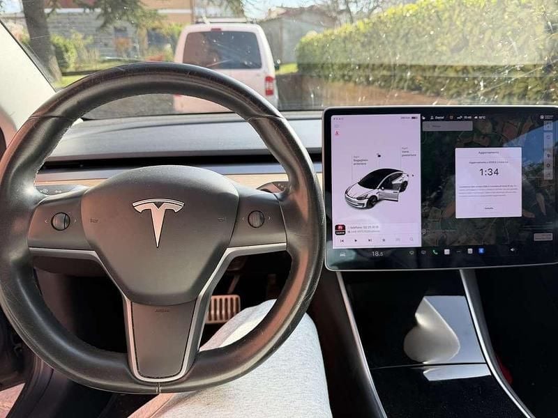 Usata Tesla Model 3 152 kW (208 CV) 2019 Berlina