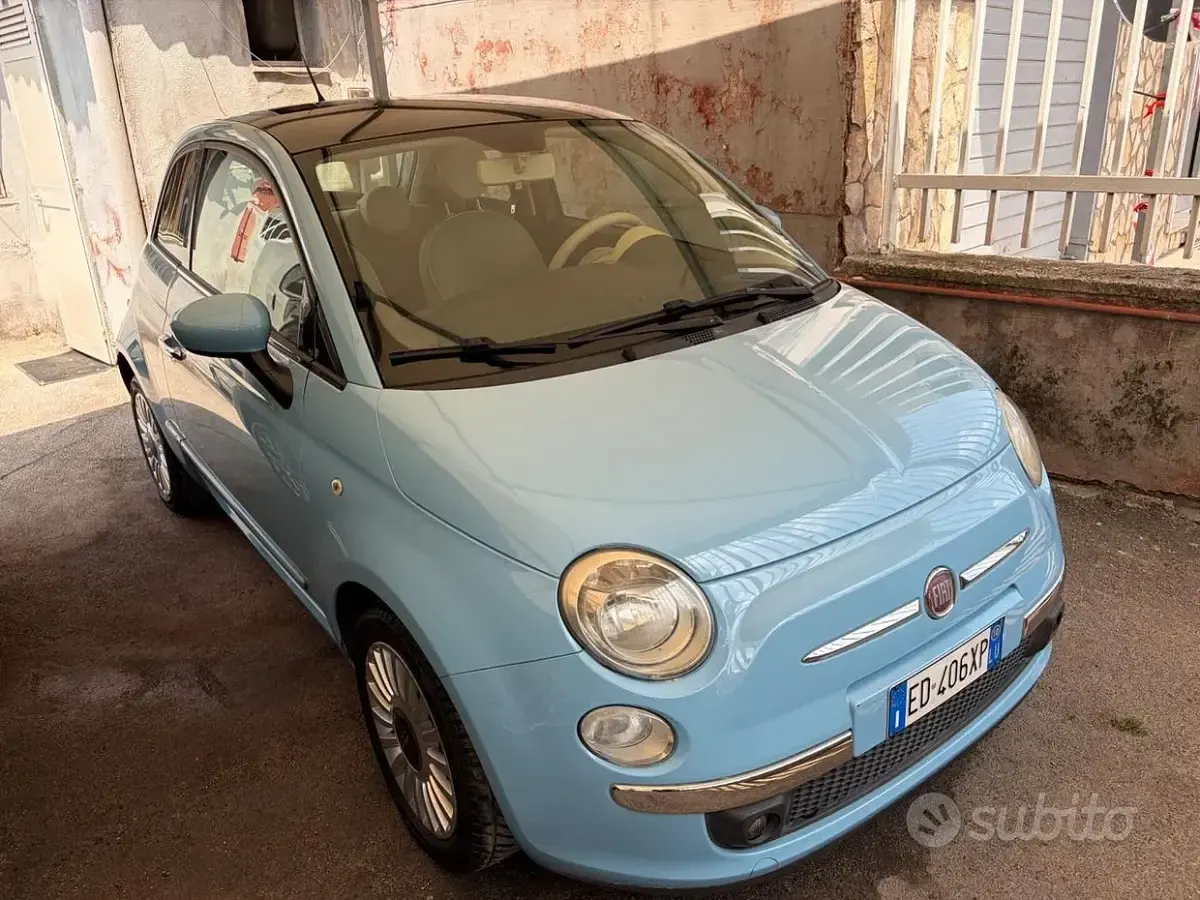 Usata Fiat 500 Lounge 85 CV (62 kW) 2010 Bluazzurro Berlina