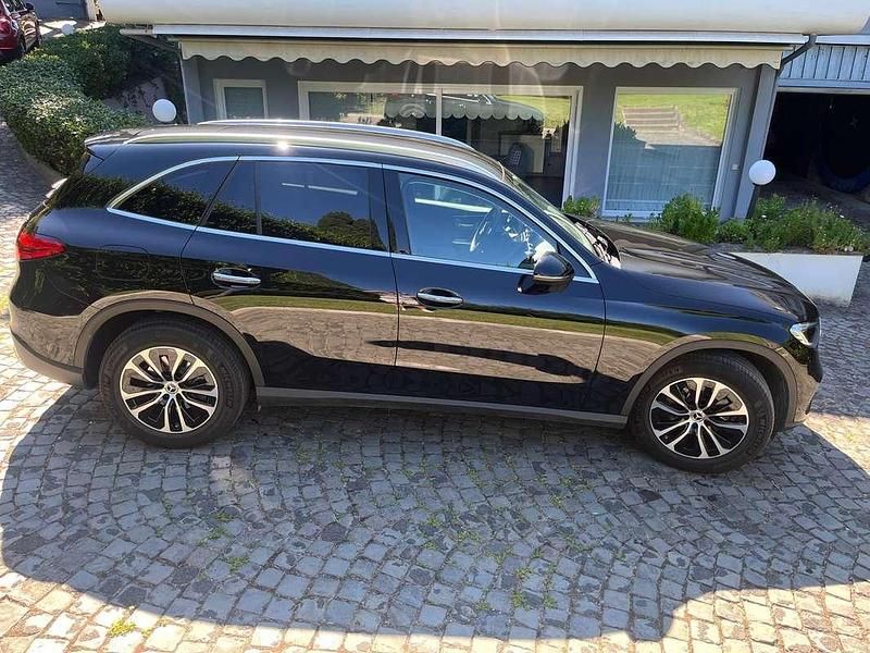 Nero Usata 2024 Mercedes GLC220 Advanced SUV | 53.000 € (Super prezzo) - Immagine 1/4