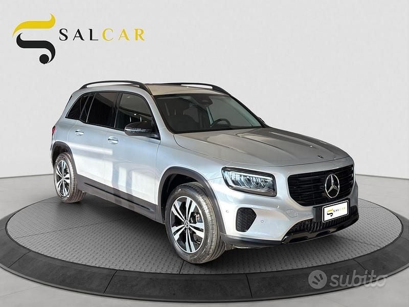 Usata Mercedes GLB200 Progressive 150 CV (110 kW) 2024 Grigio SUV