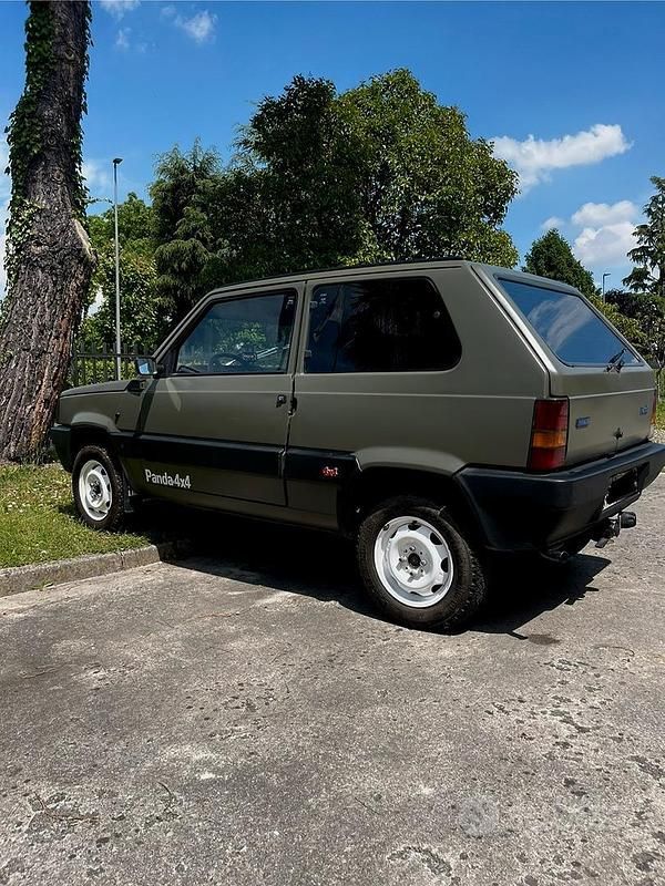 Usata Fiat Panda 4x4 50 CV (36 kW) 1986 Verde Utilitaria