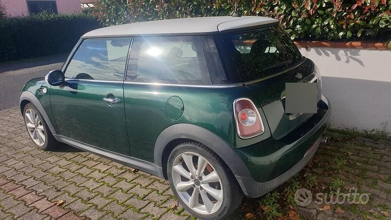 Begagnad Mini ONE 75 HK (55 kW) 2011 Grön Halvkombi