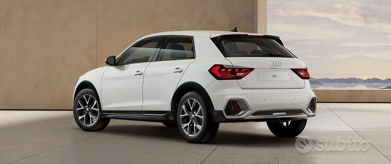 Usata Audi A1 Business 2022 Bianco SUV