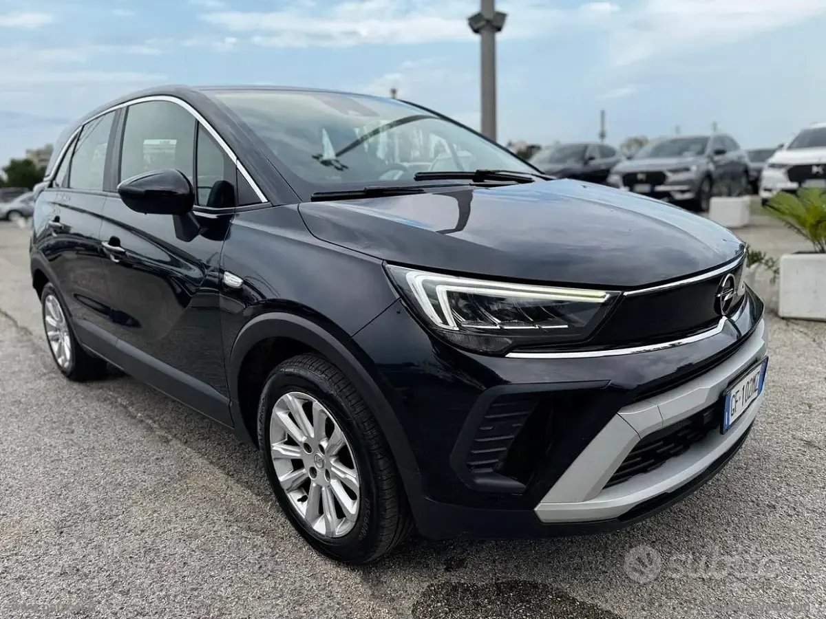 Usata Opel Crossland Elegance 83 CV (61 kW) 2021 Nero SUV