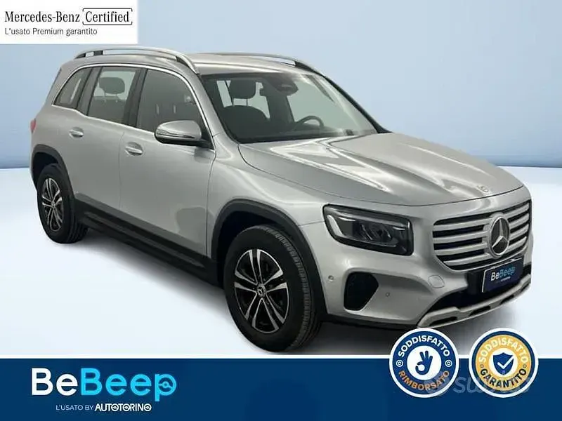 Usata Mercedes GLB180 Advanced 116 CV (85 kW) 2025 Grigio SUV