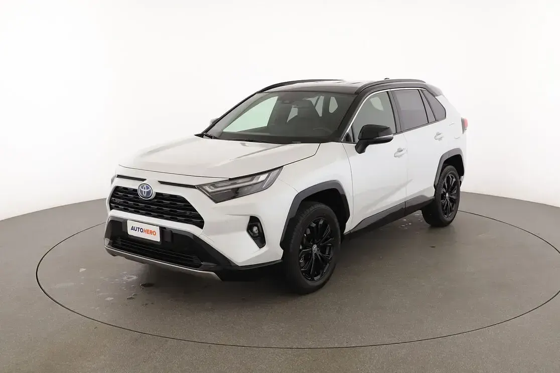 Usata Toyota RAV4 Hybrid Style 218 CV (160 kW) 2023 SUV
