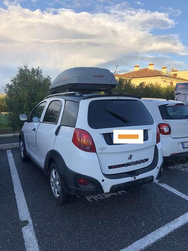 Usata DR DR1 83 CV (61 kW) 2014 Bianco Utilitaria