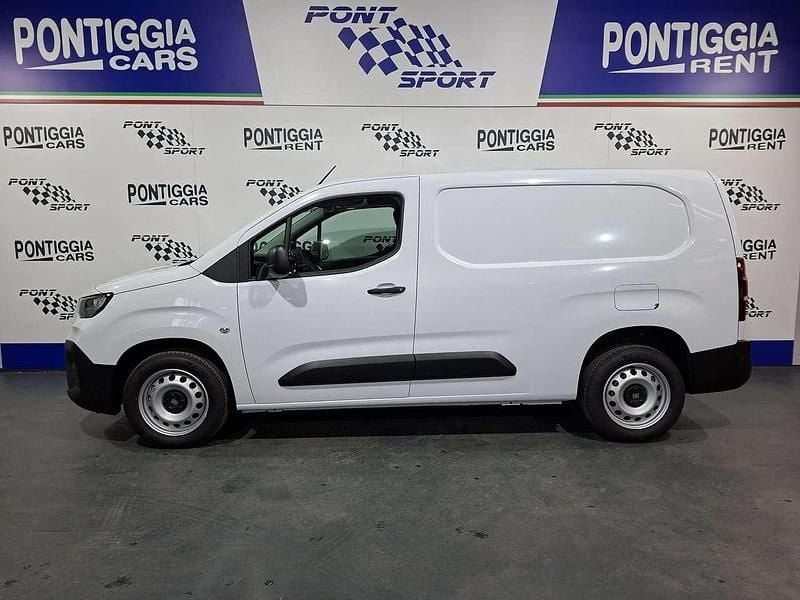 Nuova Fiat Doblò 131 CV (96 kW) 2026 Bianco Monovolume