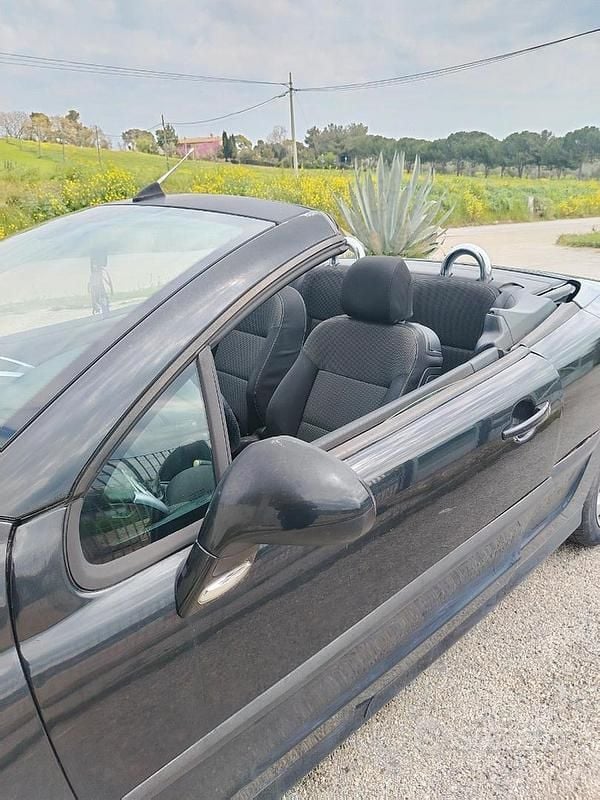 Usata Peugeot 207 2008 Nero Cabrio