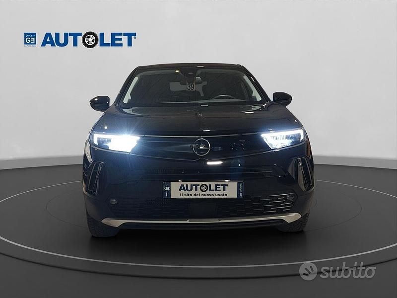 Usata Opel Mokka Elegance 101 CV (74 kW) 2022 Nero SUV