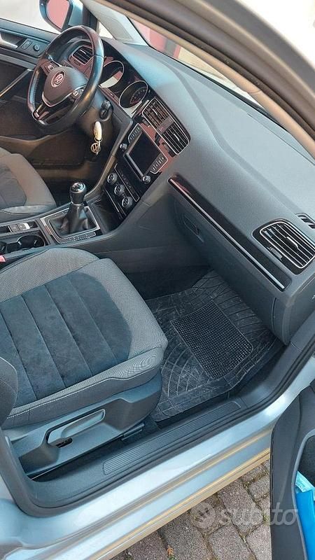 Usata VW Golf VII 110 CV (80 kW) 2016 Grigio Berlina