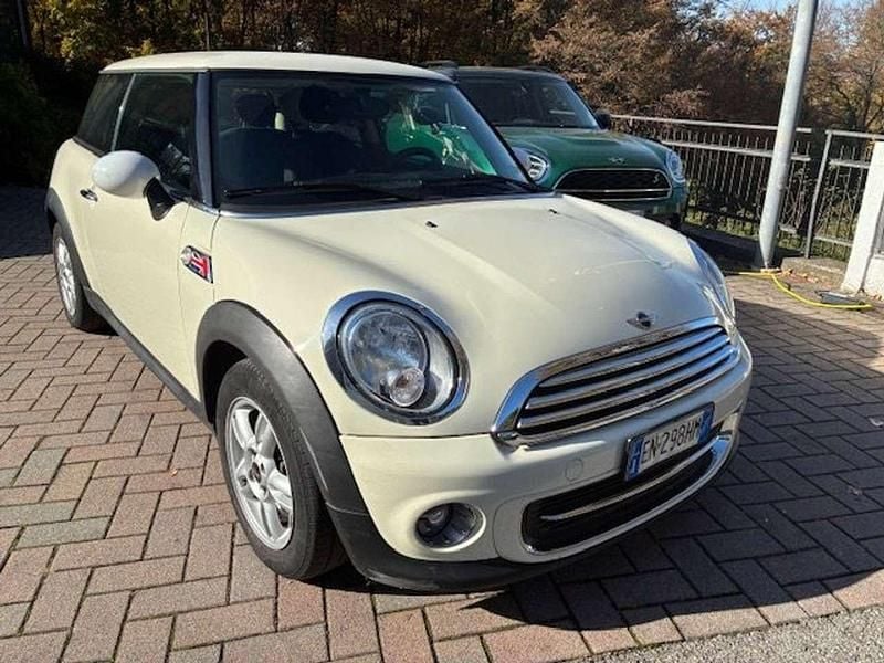 Panna Usata 2012 Mini ONE Due volumi | 5000 € (Ottimo prezzo) - Immagine 1/4