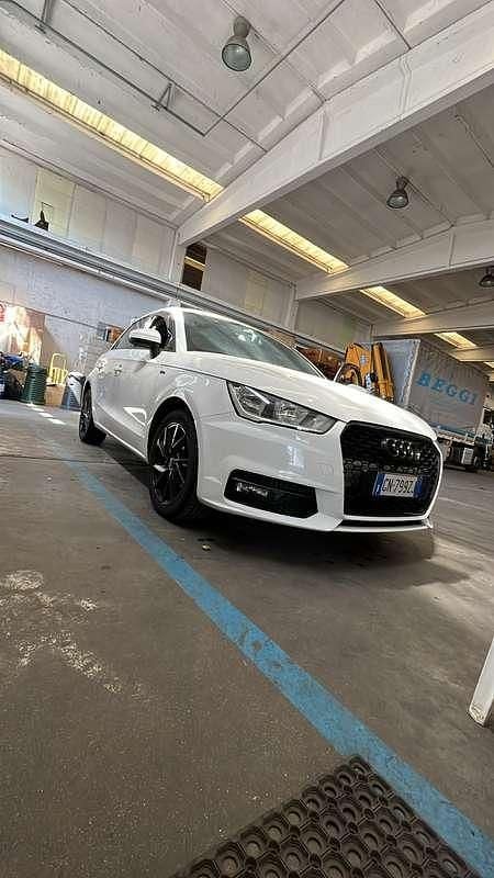 Usata Audi A1 Sportback Sport 82 CV (60 kW) 2017 Utilitaria