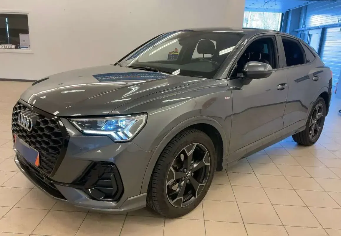 Usata Audi Q3 Sportback S-Line 150 CV (110 kW) 2020 SUV