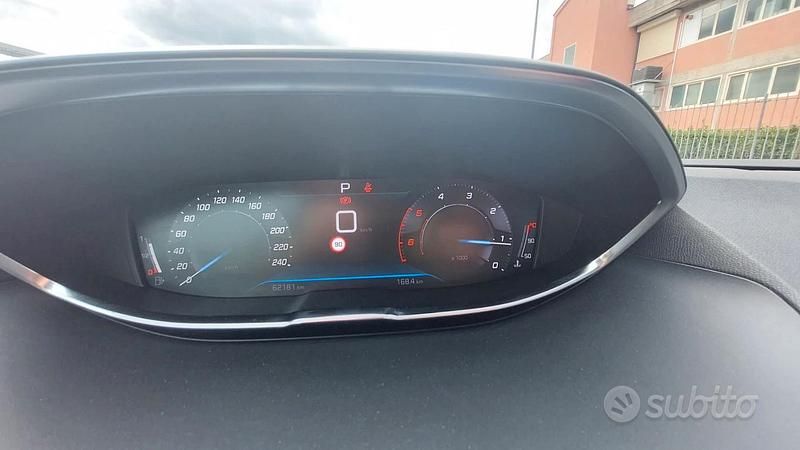 Usata Peugeot 3008 Active 131 CV (96 kW) 2021 Blu SUV