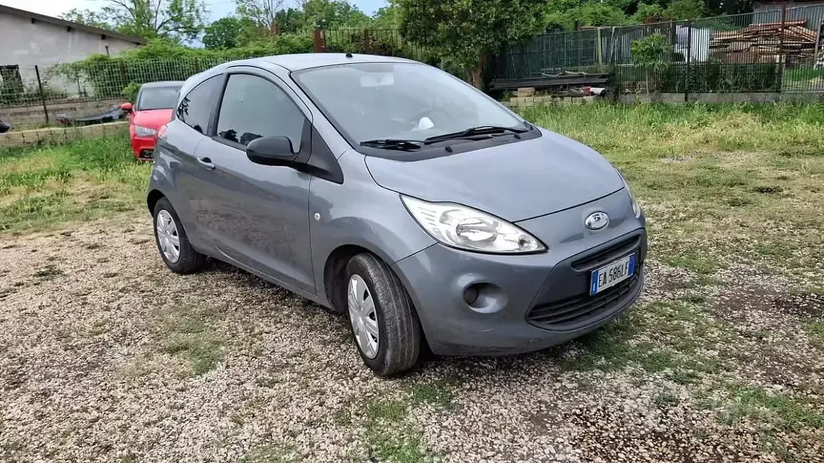 Usata Ford Ka 69 CV (50 kW) 2010 Grigio Utilitaria