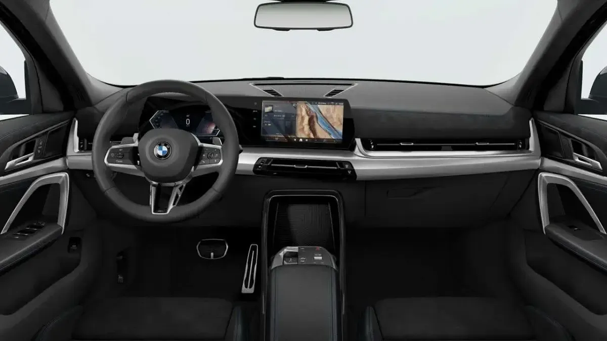 Nuova BMW X2 150 CV (110 kW) 2026 Black sapphire metallizzato SUV