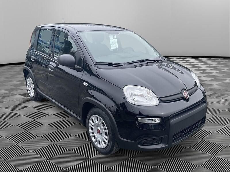 Nero Usata 2024 Fiat Panda S Due volumi | 14.300 € (Cara) - Immagine 1/4