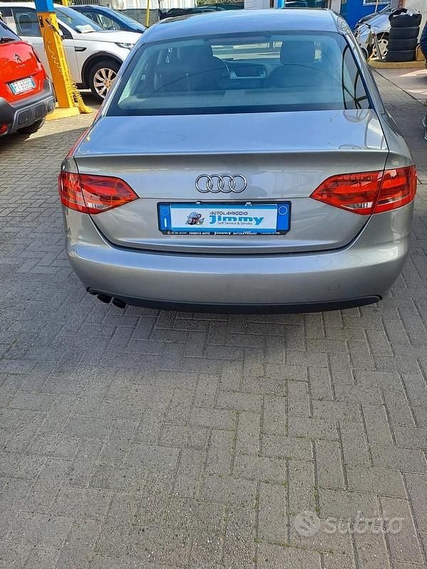 Usata Audi A4 Ambiente 160 CV (117 kW) 2009 Grigio Berlina