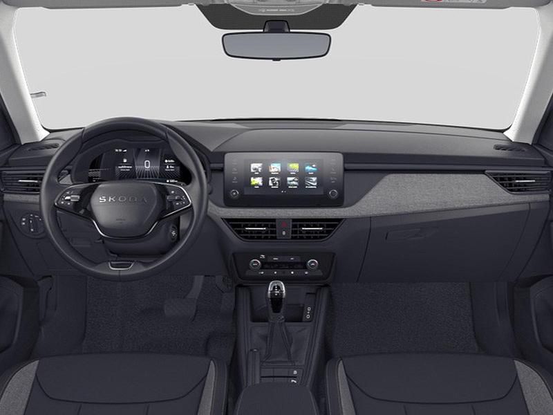 Nuova Skoda Kamiq 115 CV (84 kW) 2026 Smokey diamondargento metallizzato nero SUV