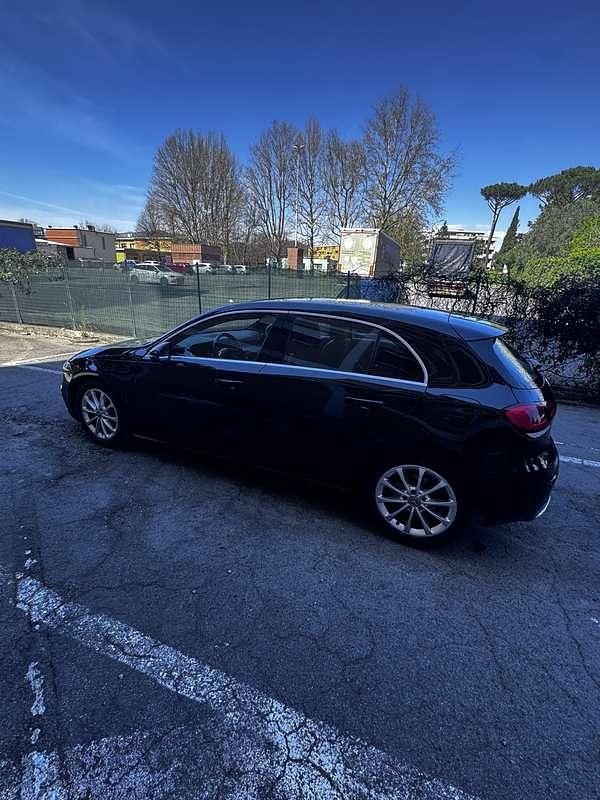 Usata Mercedes A200 Business 150 CV (110 kW) 2020 Berlina