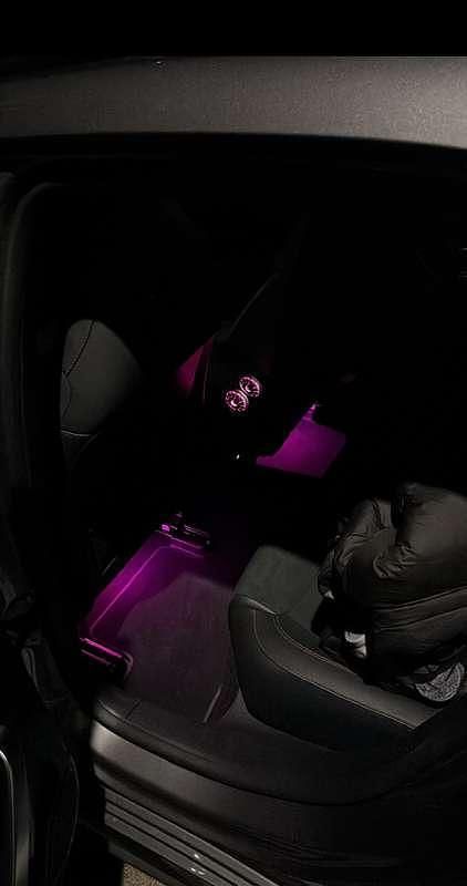 Usata Mercedes A180 AMG Line Premium Plus 116 CV (85 kW) 2024 Grigio Berlina