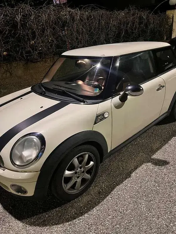 Begagnad Mini ONE 95 HK (69 kW) 2009 Beige Halvkombi