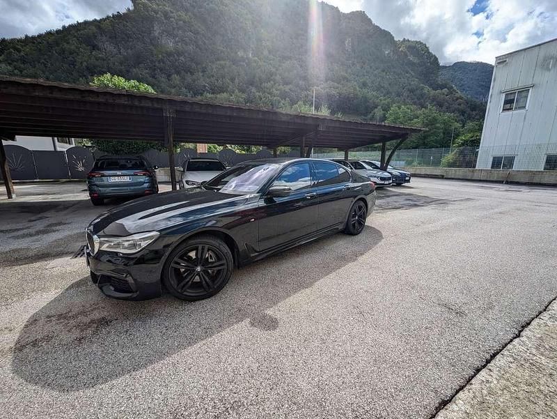 Usata BMW 740 320 CV (235 kW) 2018 Nero Berlina