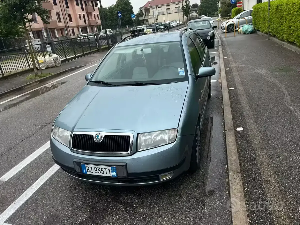 Usata Skoda Fabia 75 CV (55 kW) 2003 Station wagon