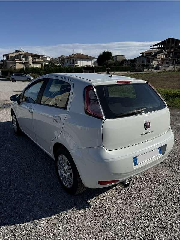 Usata Fiat Grande Punto S 75 CV (55 kW) 2013 Utilitaria