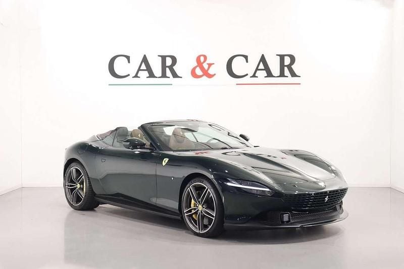 Verde Nuova 2025 Ferrari Roma Cabrio | 321.000 € (Buon prezzo) - Immagine 1/4