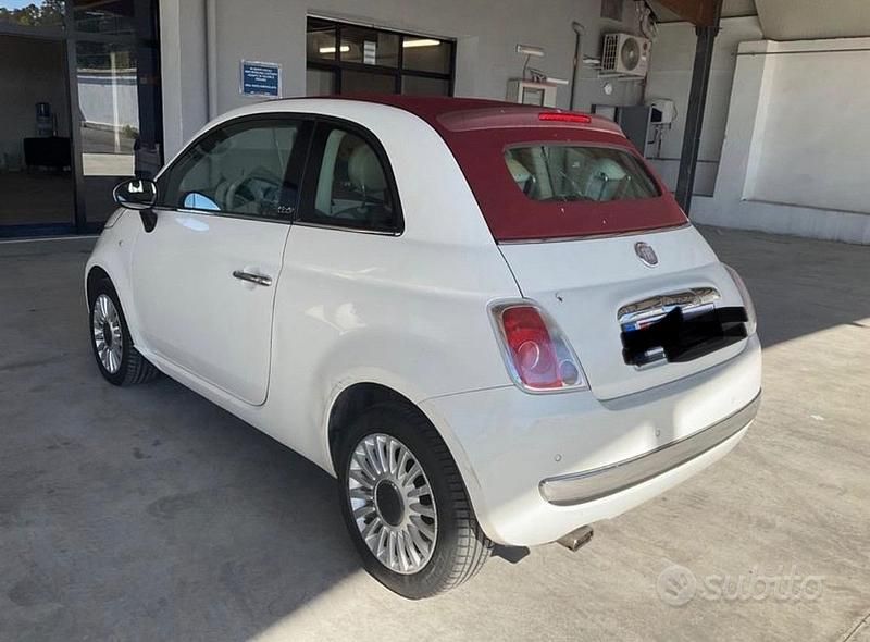 Usata Fiat 500 Lounge 69 CV (50 kW) 2012 Bianco Cabrio