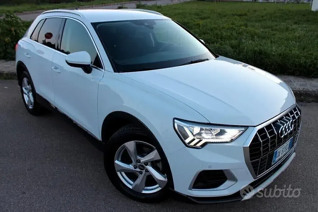 Usata Audi Q3 Ambiente 150 CV (110 kW) 2022 Bianco SUV
