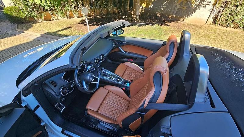 Usata Audi TT Roadster S-Line 230 CV (169 kW) 2016 Bianco Cabrio