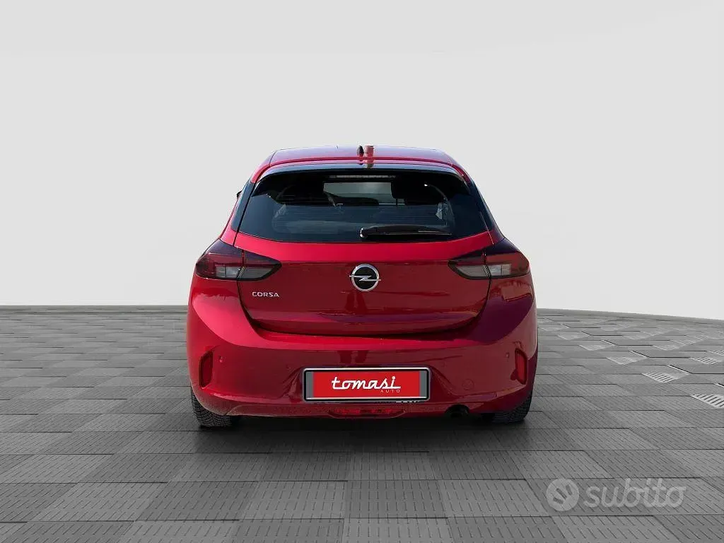 Usata Opel Corsa Edition 101 CV (74 kW) 2023 Utilitaria
