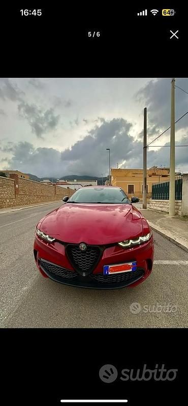 Usata Alfa Romeo Tonale 131 CV (96 kW) 2022 Rosso SUV