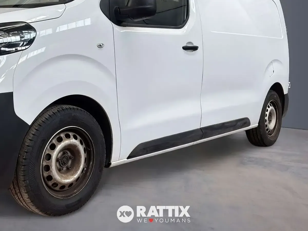 Usata Citroën Jumpy 144 CV (105 kW) 2024 Bianco Monovolume