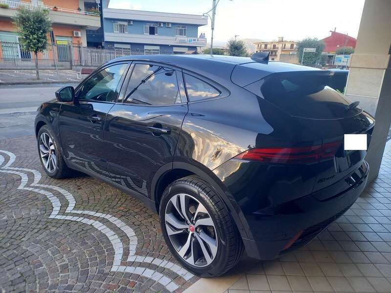 Usata Jaguar E-Pace R-Dynamic 163 CV (119 kW) 2021 Nero SUV