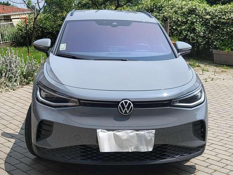 Usata VW ID.4 Pro 188 kW (256 CV) 2024 Grigio SUV