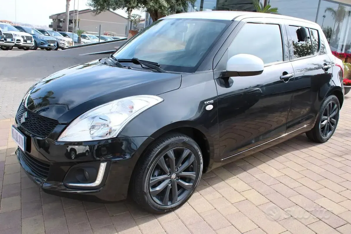 Usata Suzuki Swift Cool 75 CV (55 kW) 2014 Nero Utilitaria
