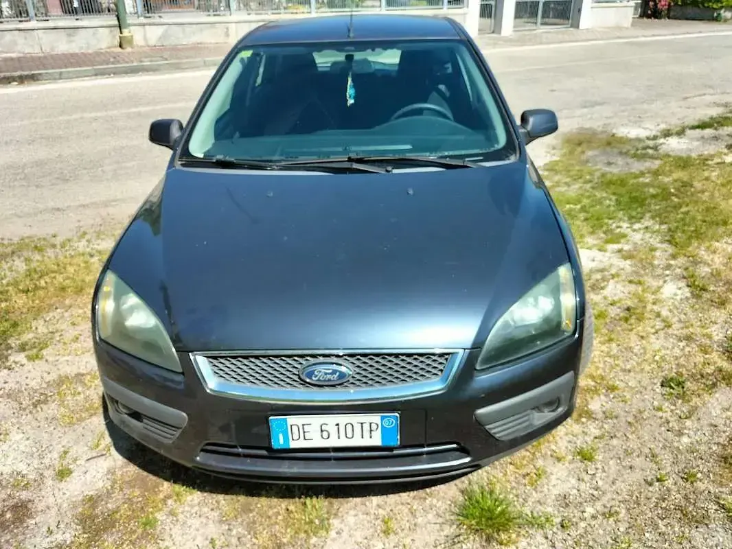 Usata Ford Focus 136 CV (100 kW) 2007 Blu/azzurro Berlina