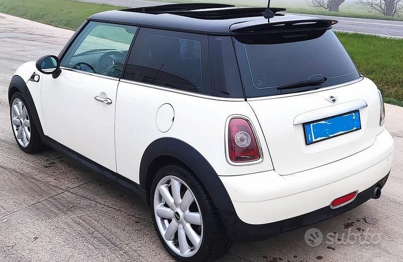 Usata Mini Cooper D 2008 Utilitaria