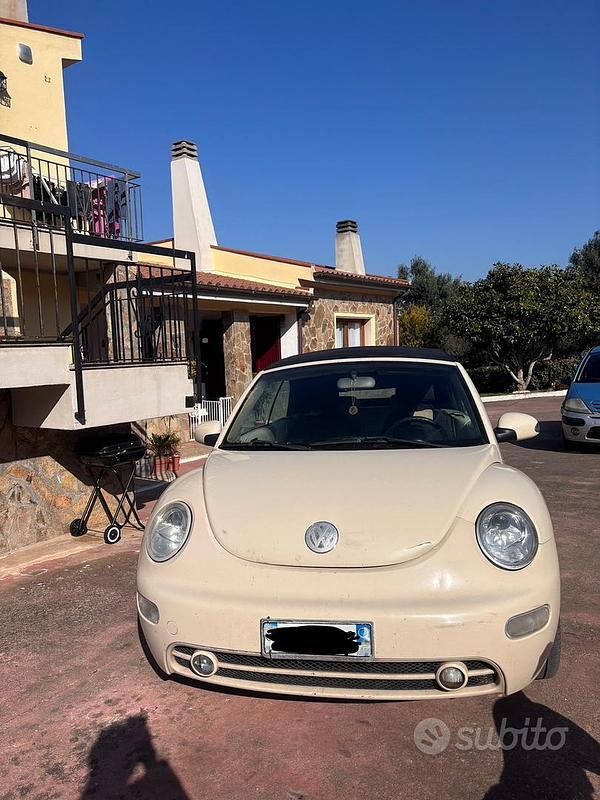 Usata VW New Beetle 2004 Utilitaria