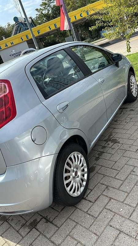 Usata Fiat Grande Punto Active 77 CV (56 kW) 2007 Utilitaria